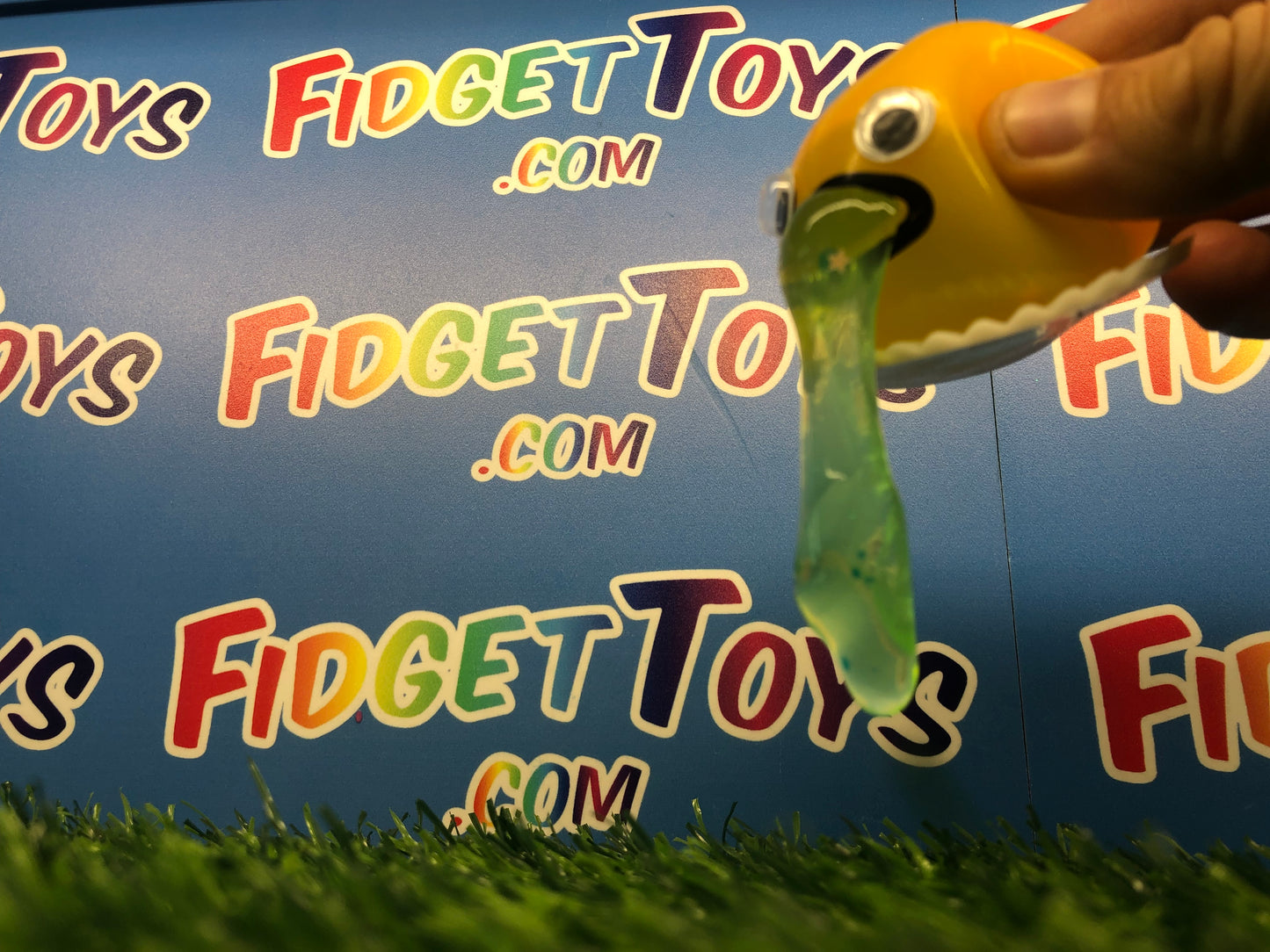 Slime Squeeze Puke fidget